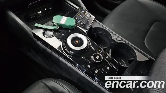 Kia Sportage 2024 — миниатюра 9