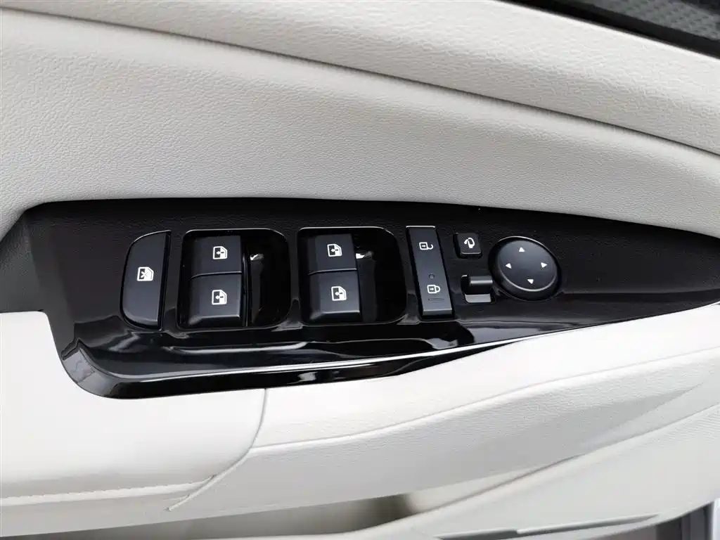 Kia Sportage 2025 — миниатюра 9