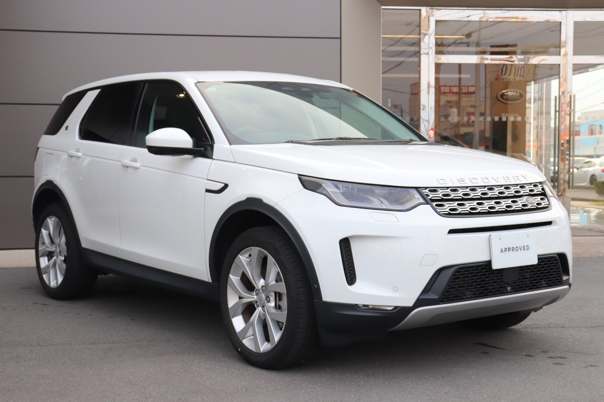 Land Rover Discovery 2022 — фото 4