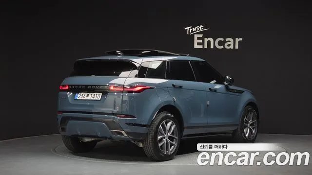 Land Rover Range Rover Evoque 2024 — фото 2