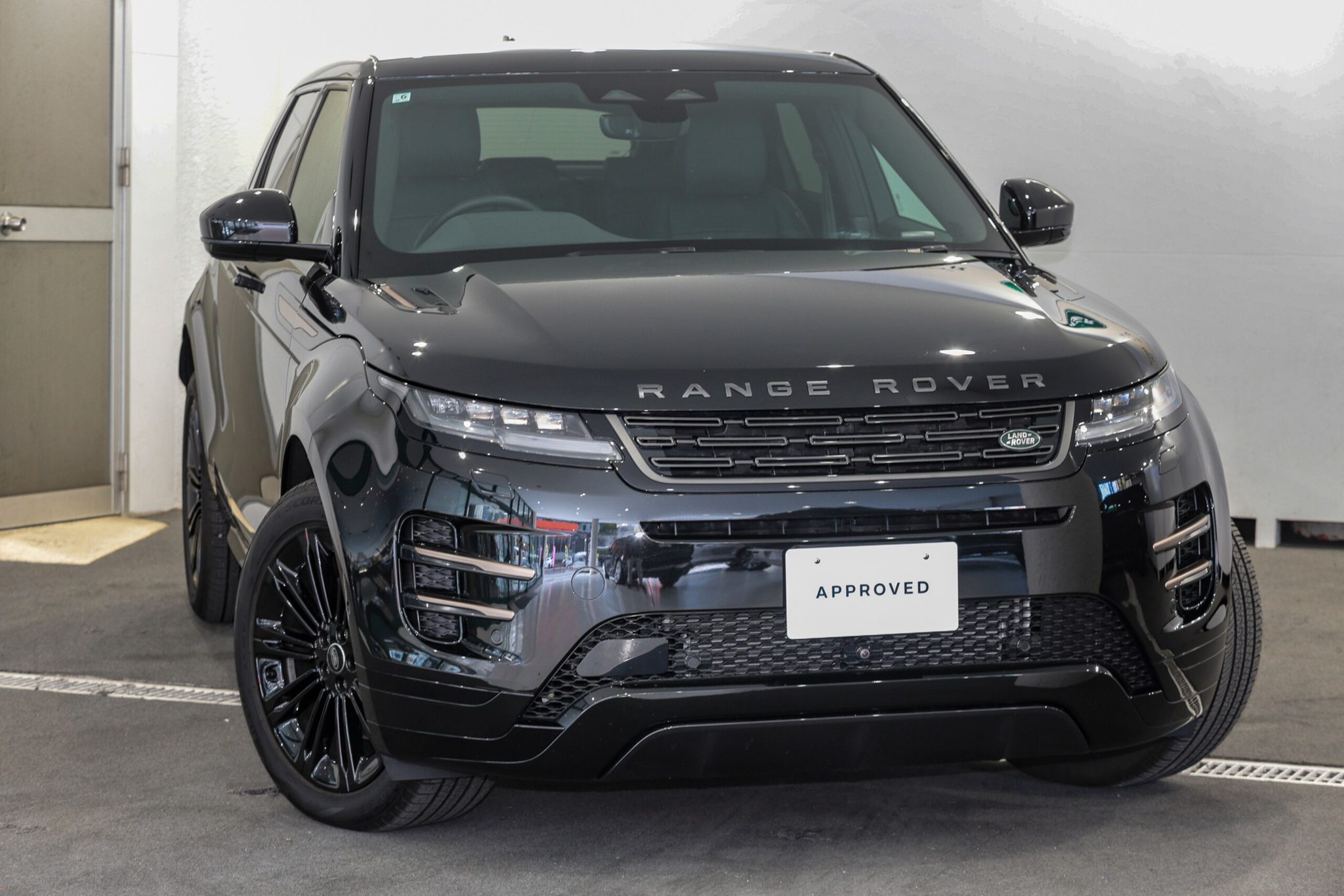 Land Rover Range Rover Evoque 2025 — фото 3