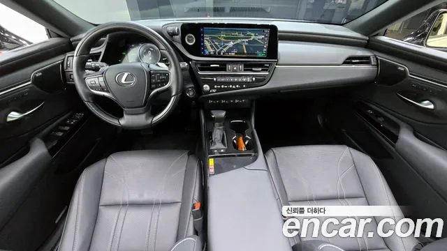 Lexus ES 2025 — миниатюра 7