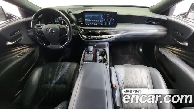 Lexus LS 2022 — миниатюра 7