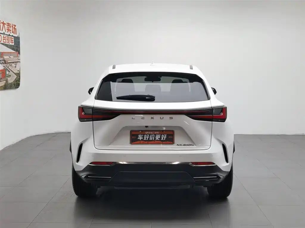Lexus NX 2022 — фото 4