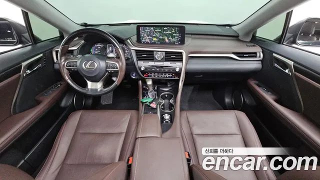 Lexus RX 2021 — миниатюра 7