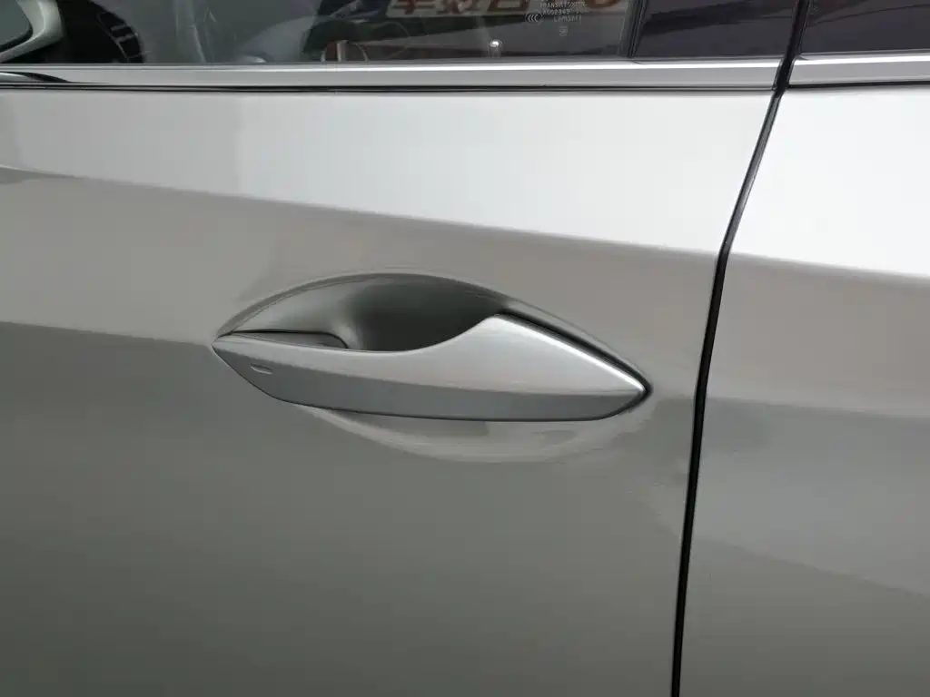 Lexus RX 2021 — миниатюра 18