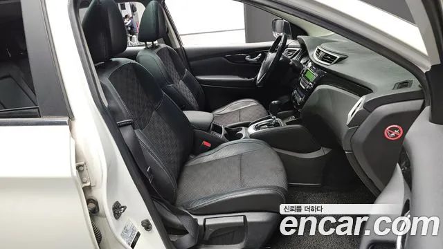 Nissan Qashqai 2016 — миниатюра 10