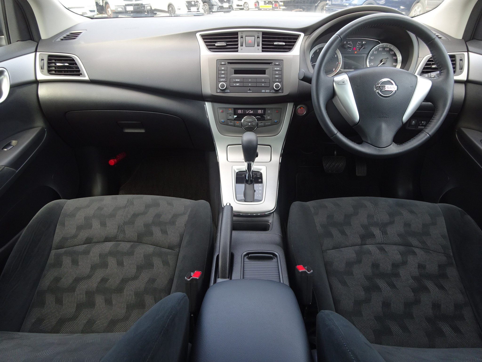Nissan Sylphy 2021 — миниатюра 4