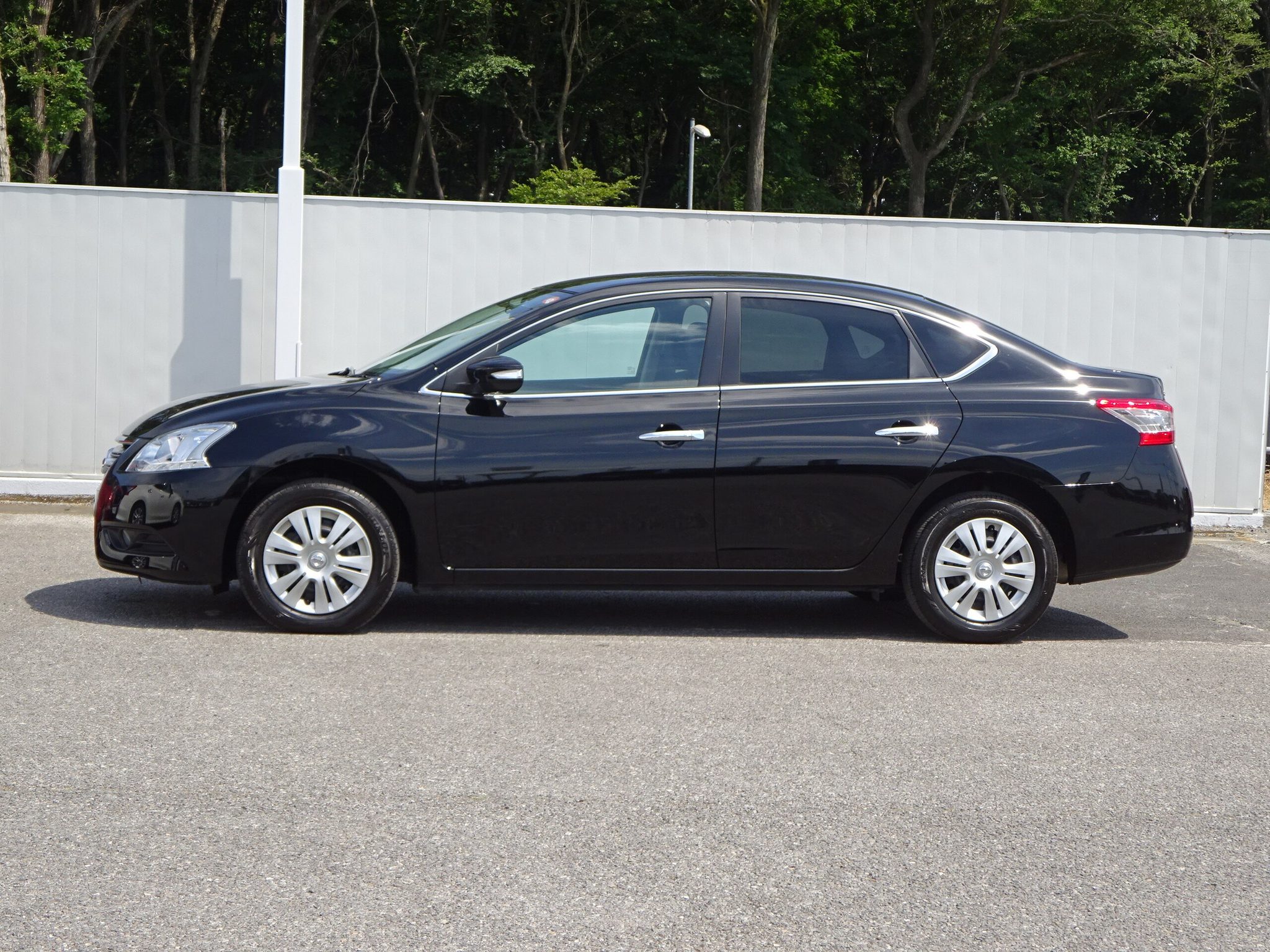 Nissan Sylphy 2021 — миниатюра 6