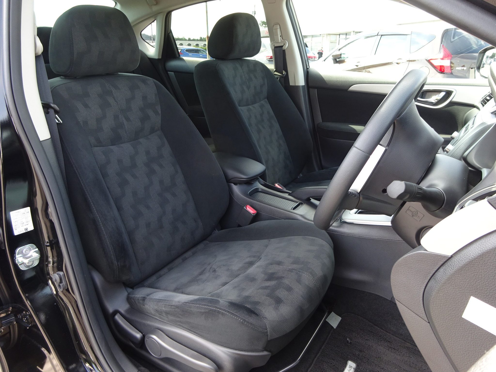 Nissan Sylphy 2021 — миниатюра 9