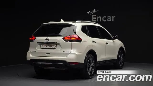 Nissan X-Trail 2018 — фото 2