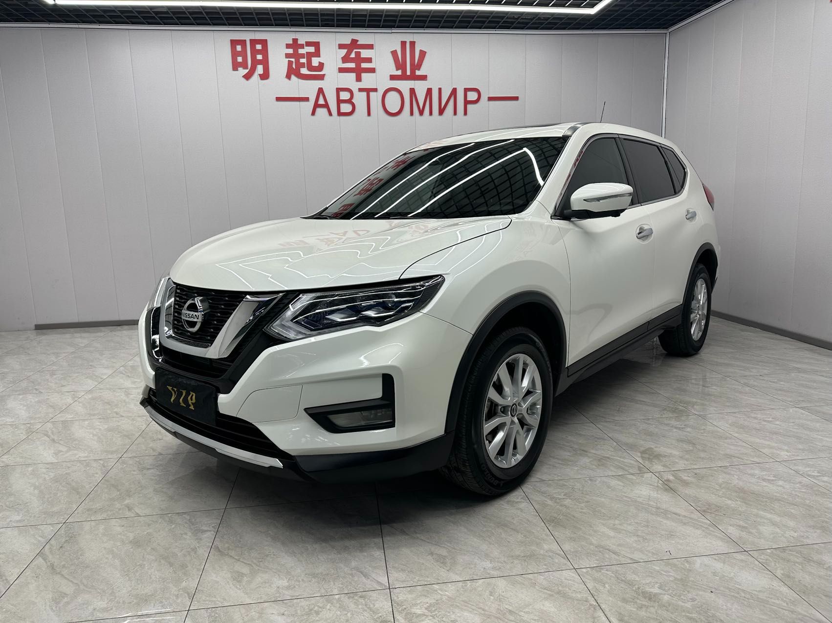 Nissan X-Trail 2023 — фото 1