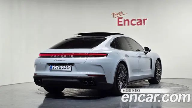 Porsche Panamera 2025 — фото 2