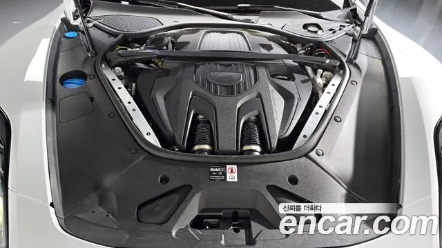 Porsche Panamera 2025 — миниатюра 6