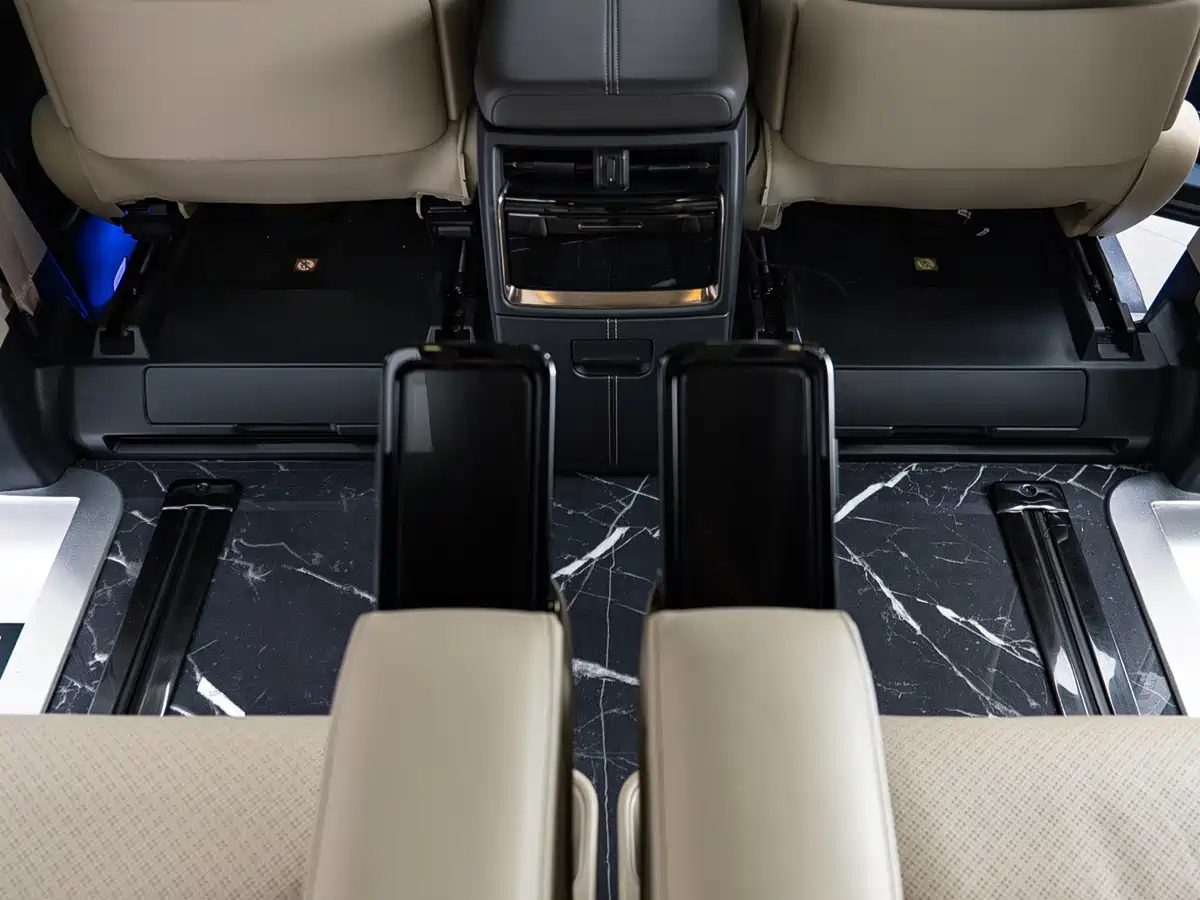 Toyota Alphard 2024 — миниатюра 28