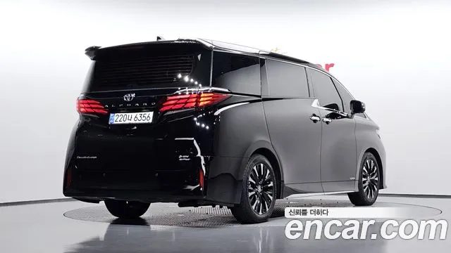 Toyota Alphard 2024 — фото 2