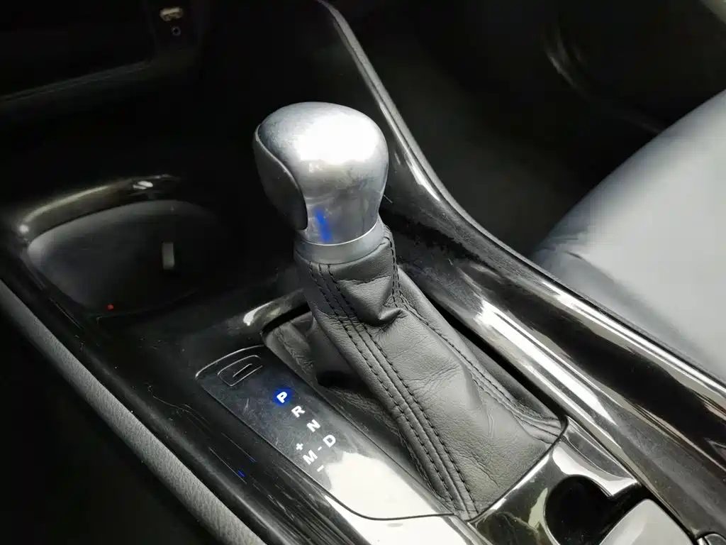 Toyota C-HR 2021 — миниатюра 13