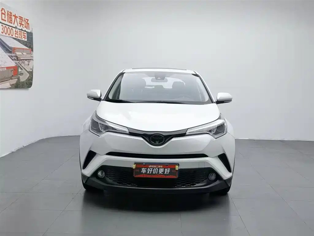 Toyota C-HR 2021 — фото 3