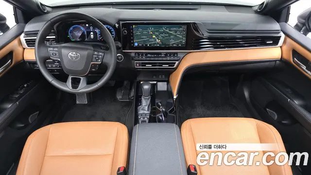 Toyota Camry 2025 — миниатюра 7