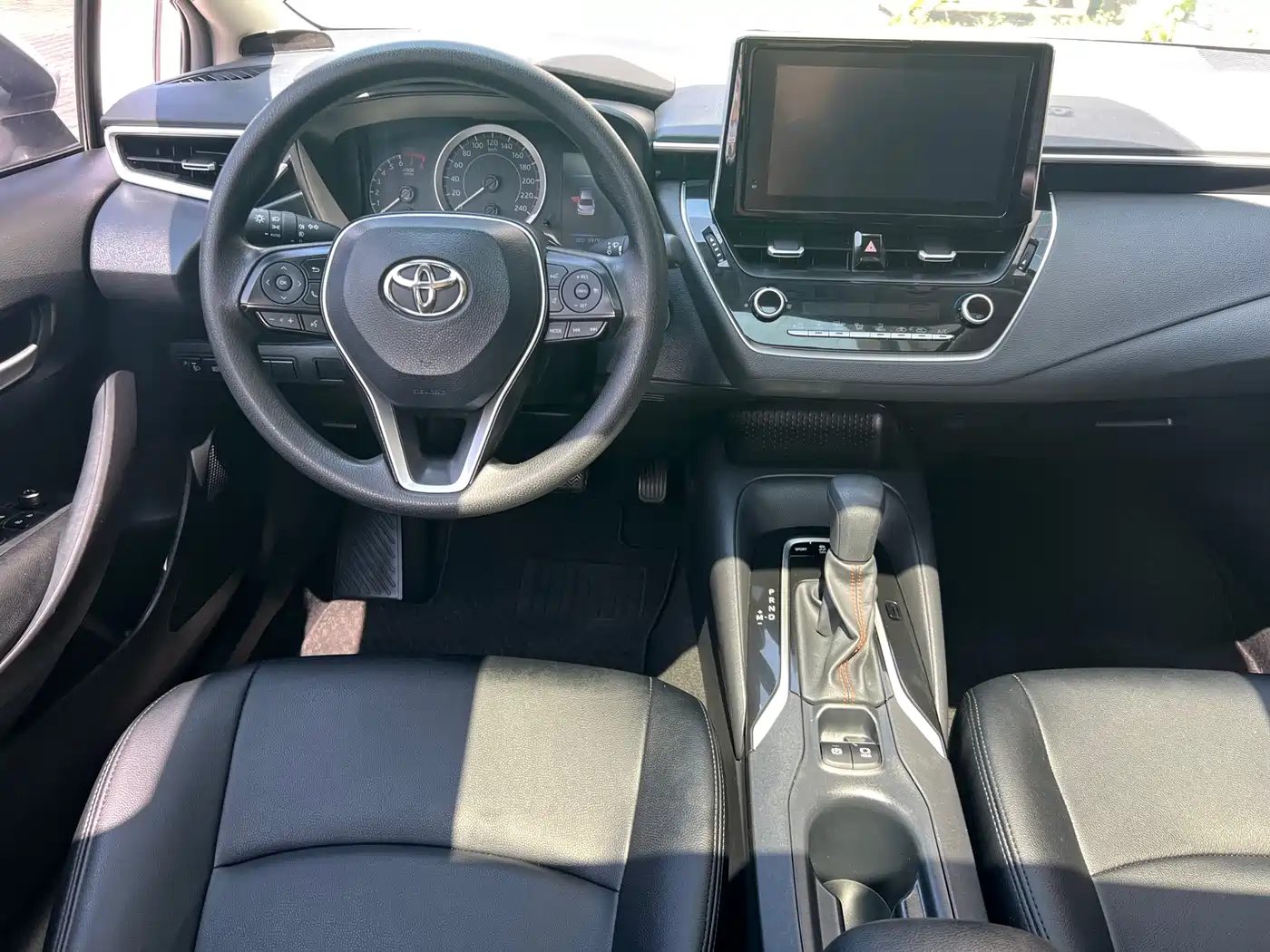 Toyota Corolla 2021 — миниатюра 17