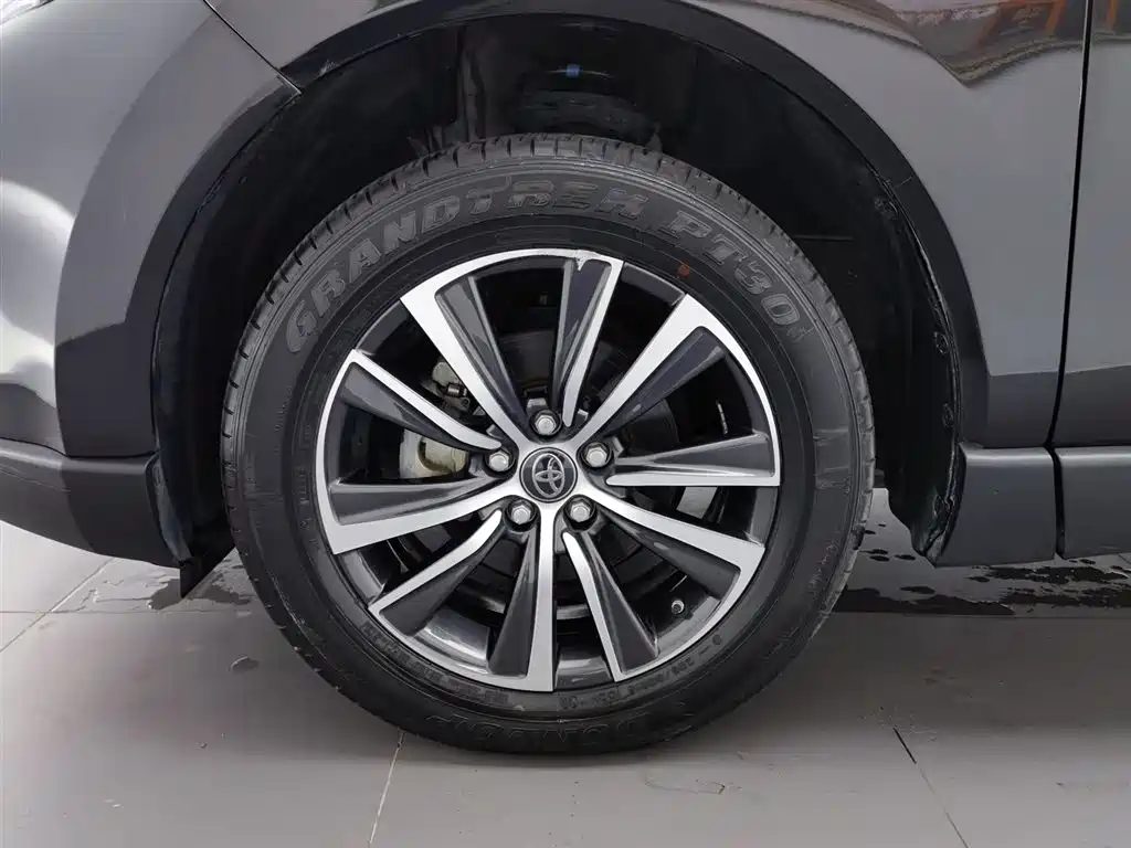Toyota Harrier 2023 — миниатюра 17