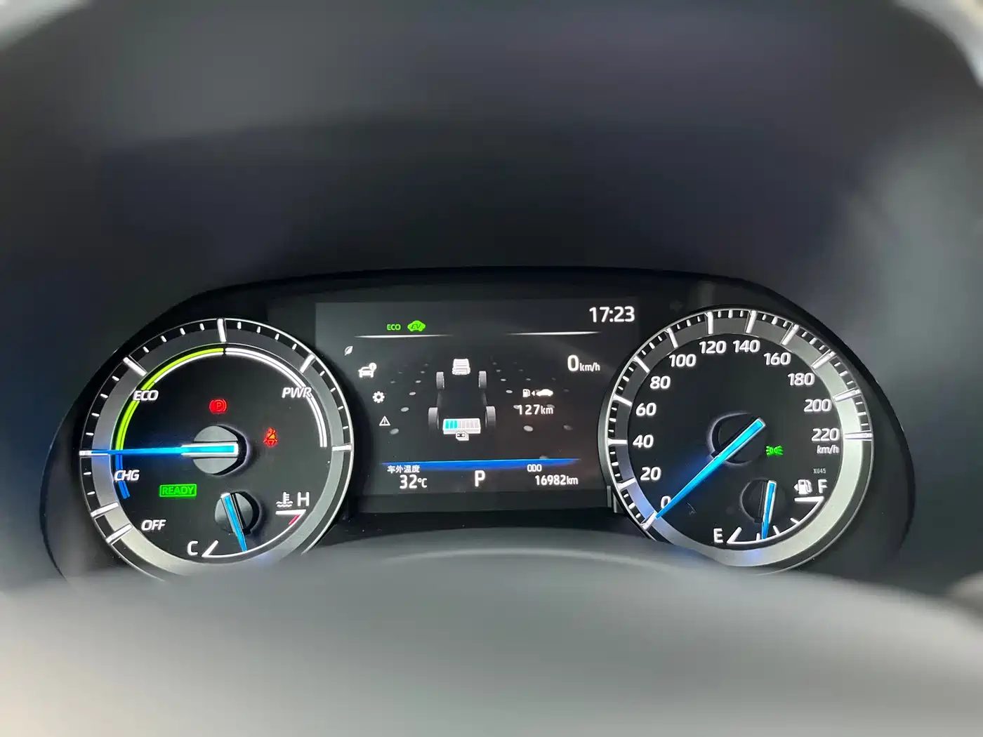 Toyota Highlander 2023 — миниатюра 13