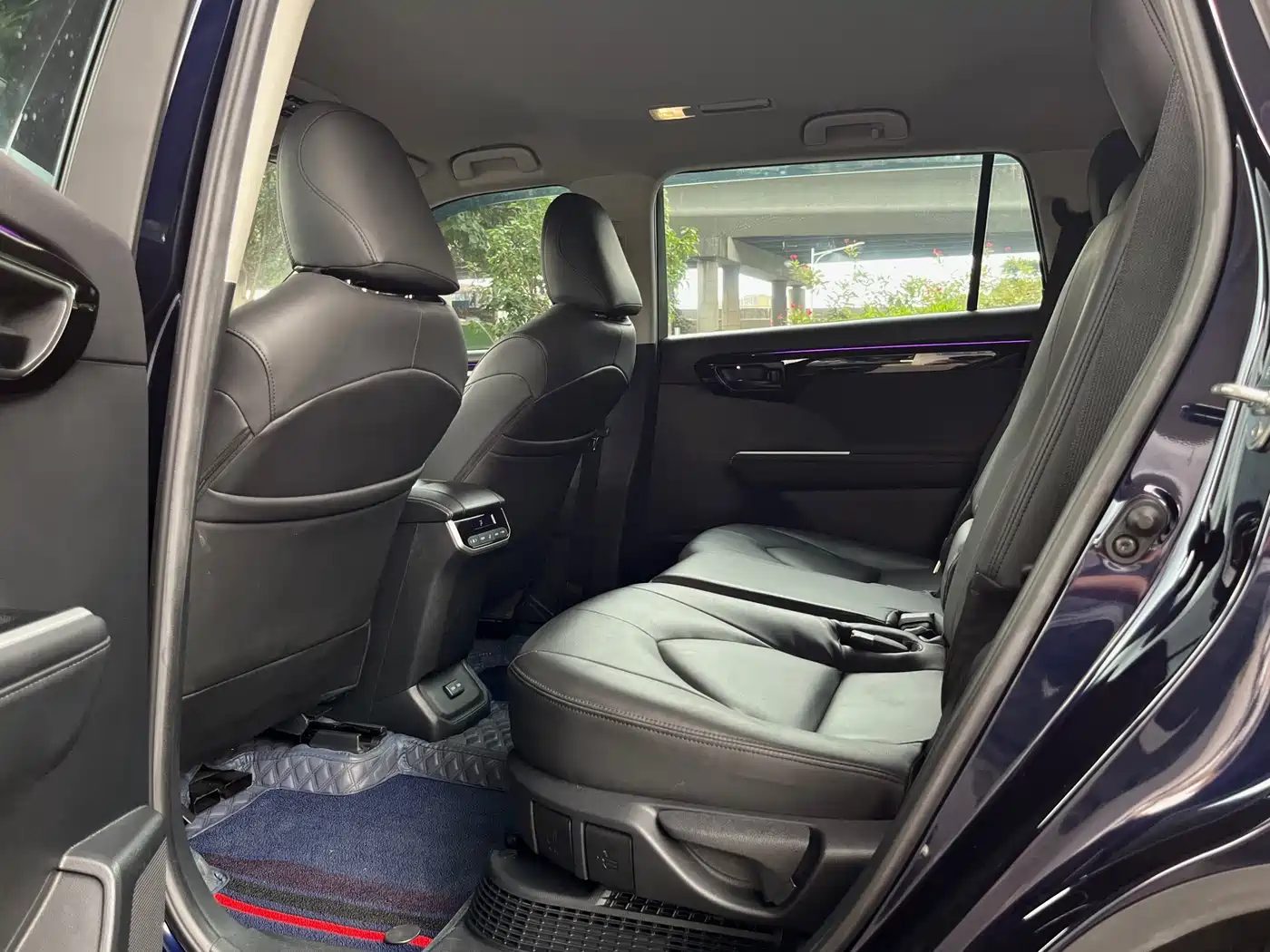 Toyota Highlander 2023 — миниатюра 23