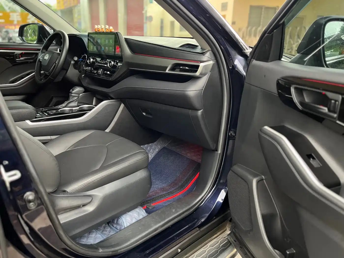 Toyota Highlander 2023 — миниатюра 24