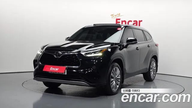 Toyota Highlander 2025 — фото 1