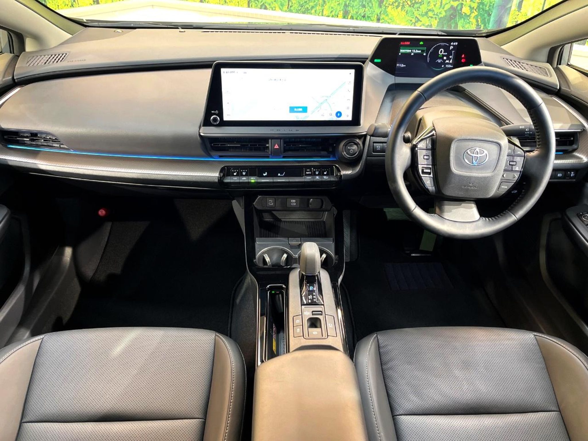 Toyota Prius 2023 — фото 2