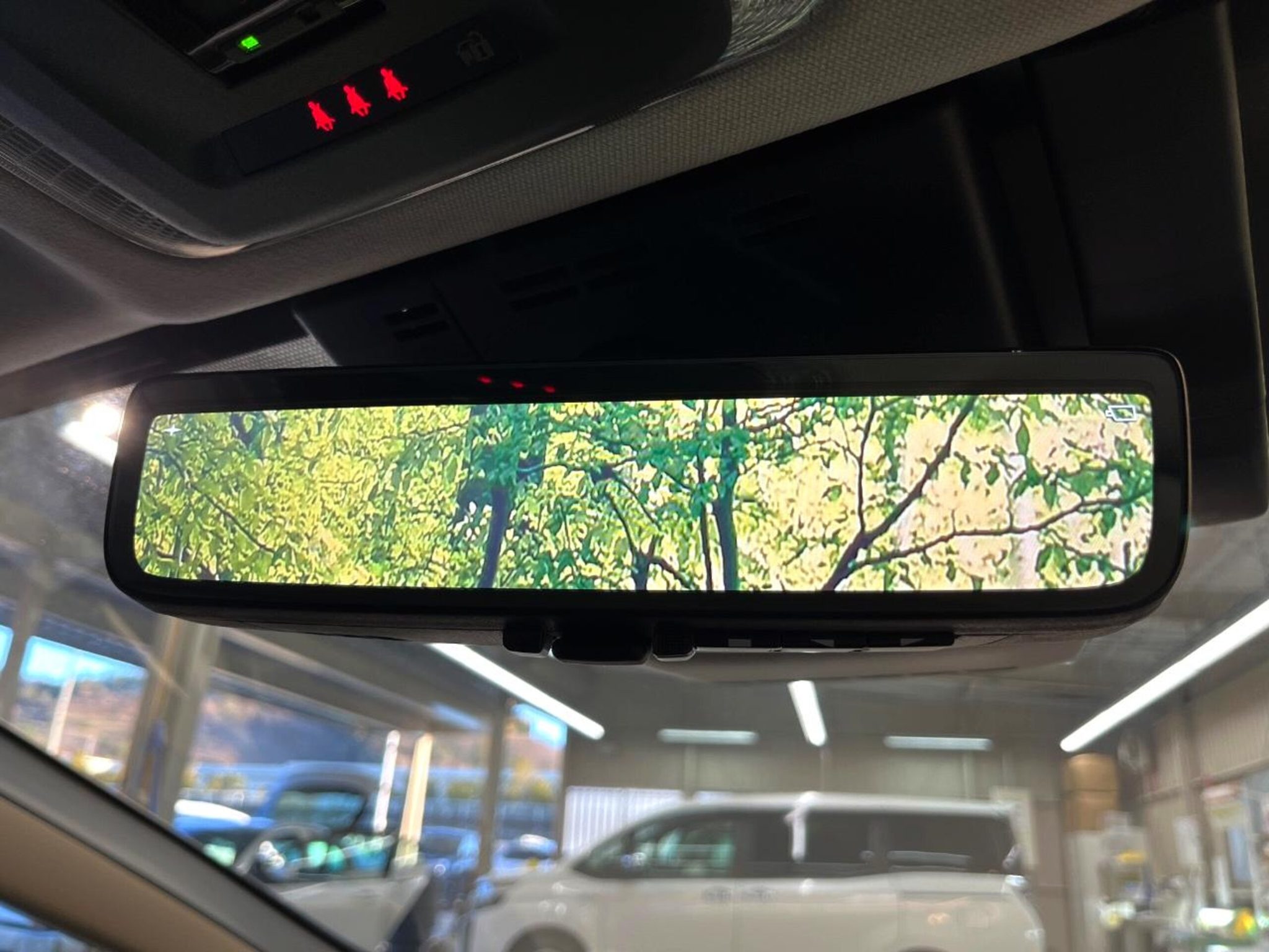 Toyota Prius 2023 — миниатюра 6