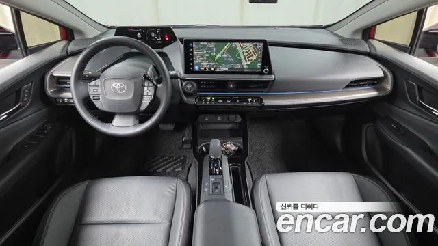Toyota Prius 2024 — миниатюра 7