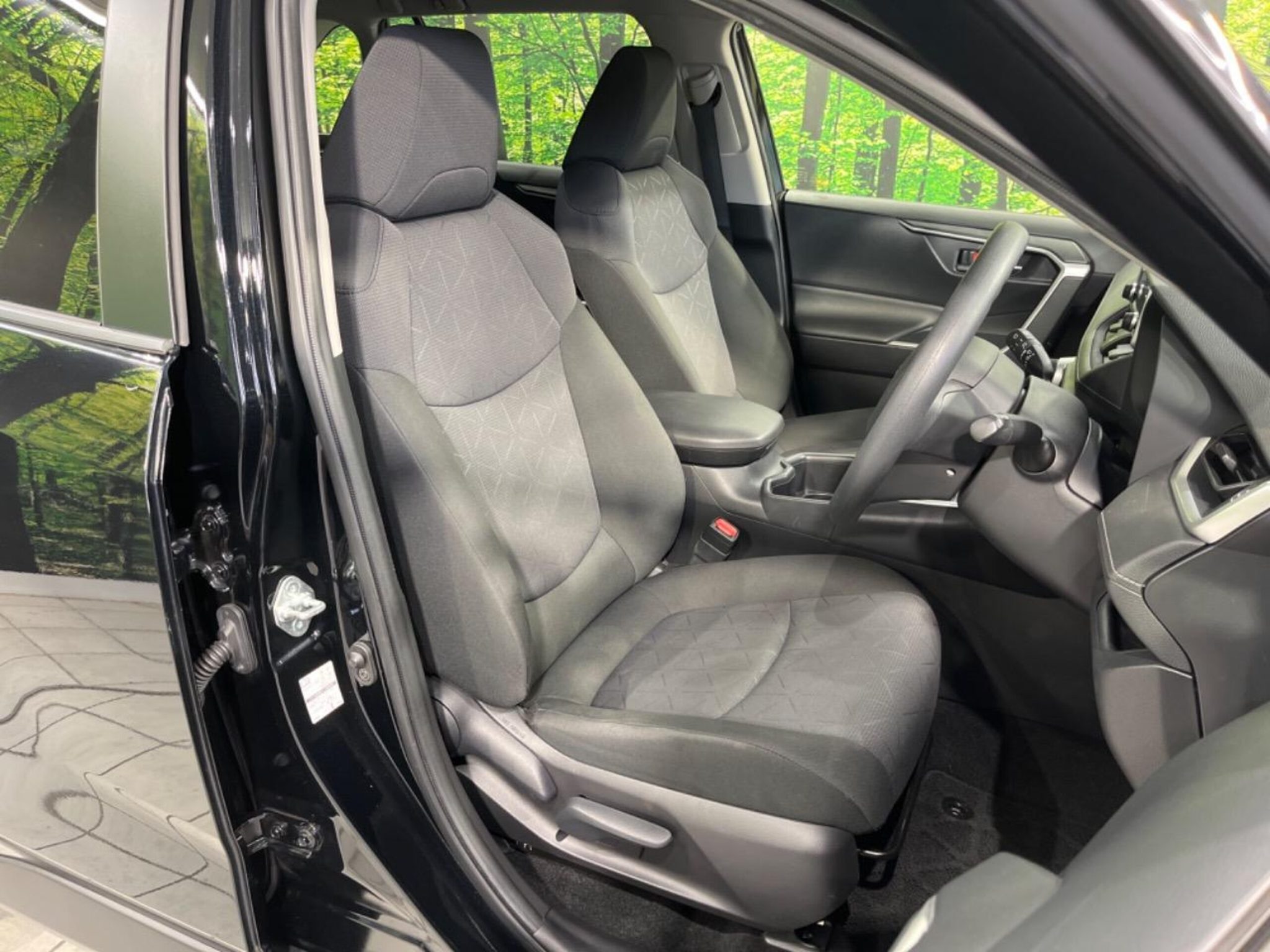 Toyota RAV4 2022 — миниатюра 8