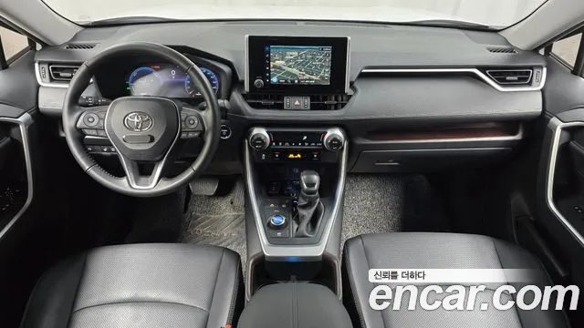 Toyota RAV4 2023 — миниатюра 7