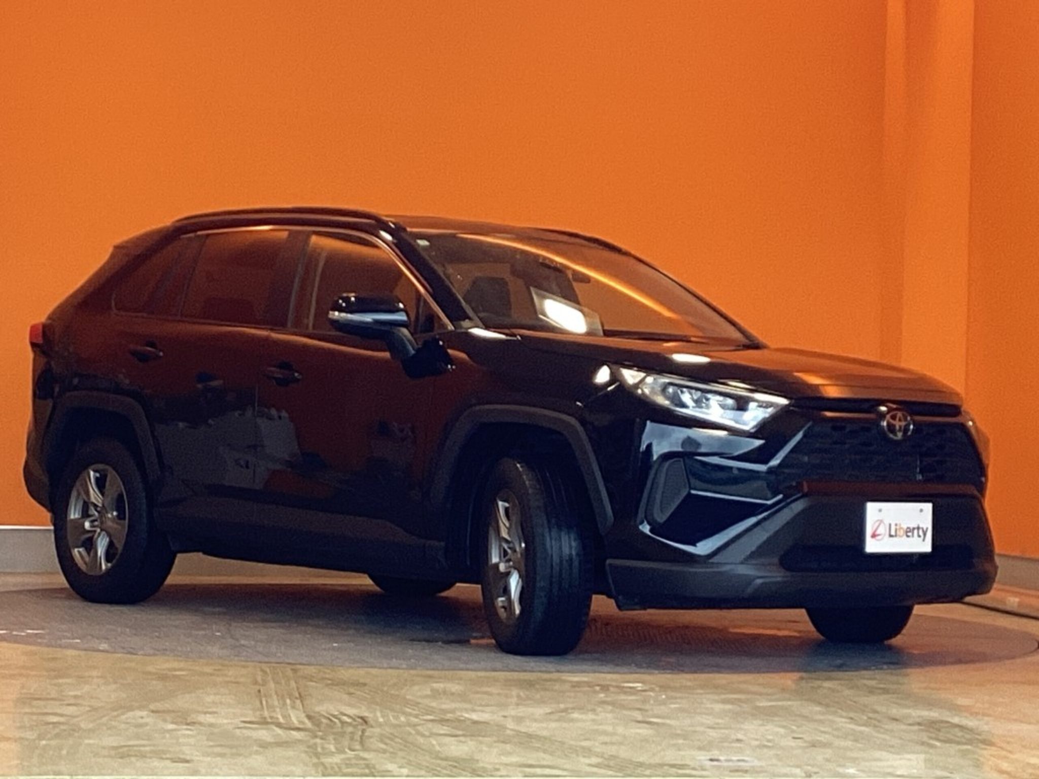 Toyota RAV4 2023 — миниатюра 10