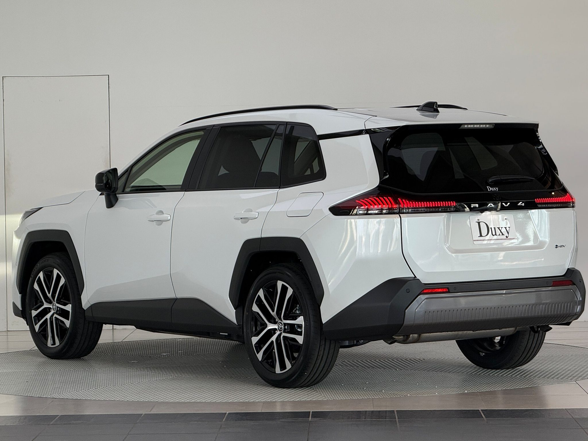Toyota RAV4 2026 — миниатюра 8