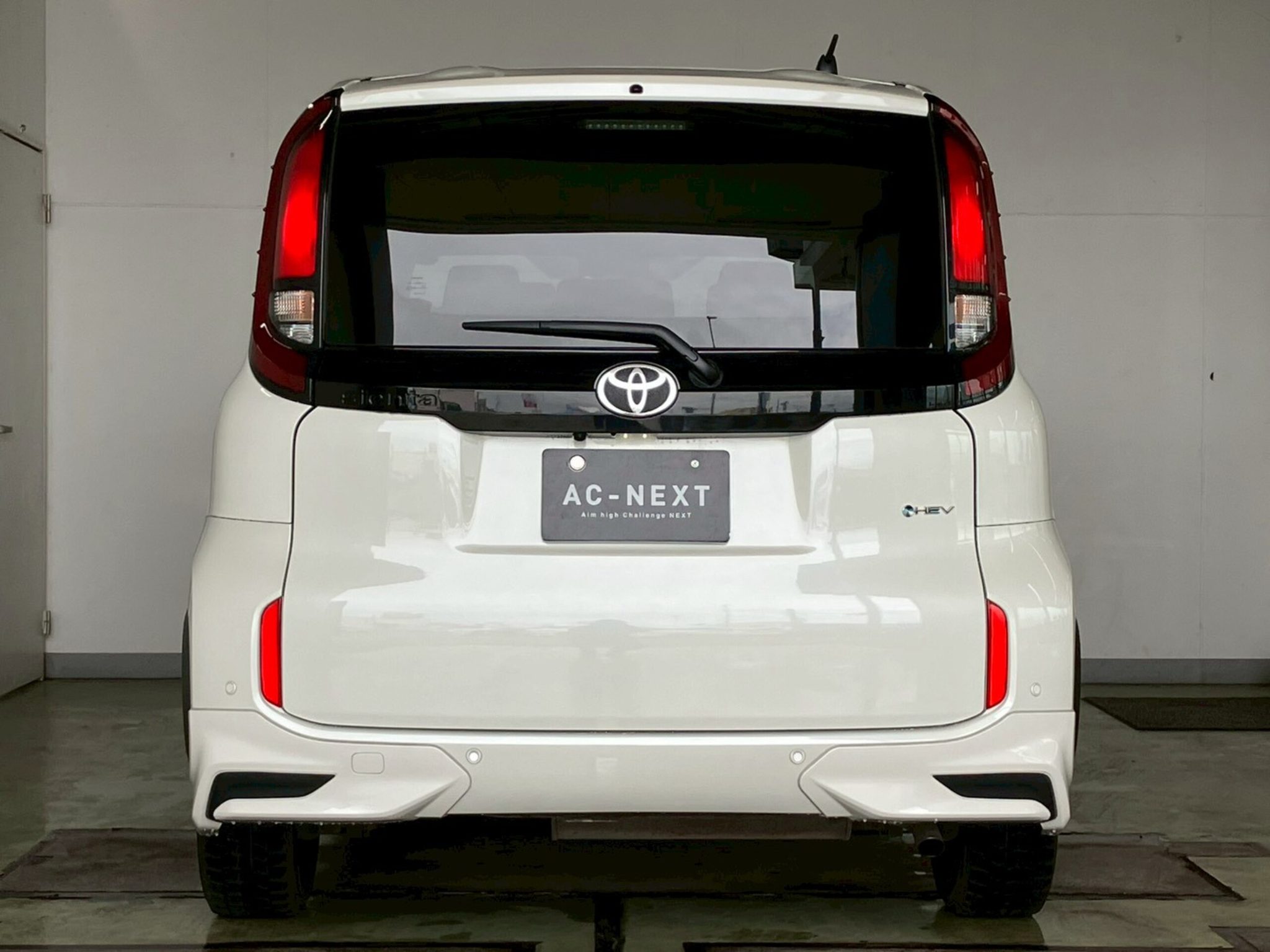 Toyota Sienta 2022 — миниатюра 10