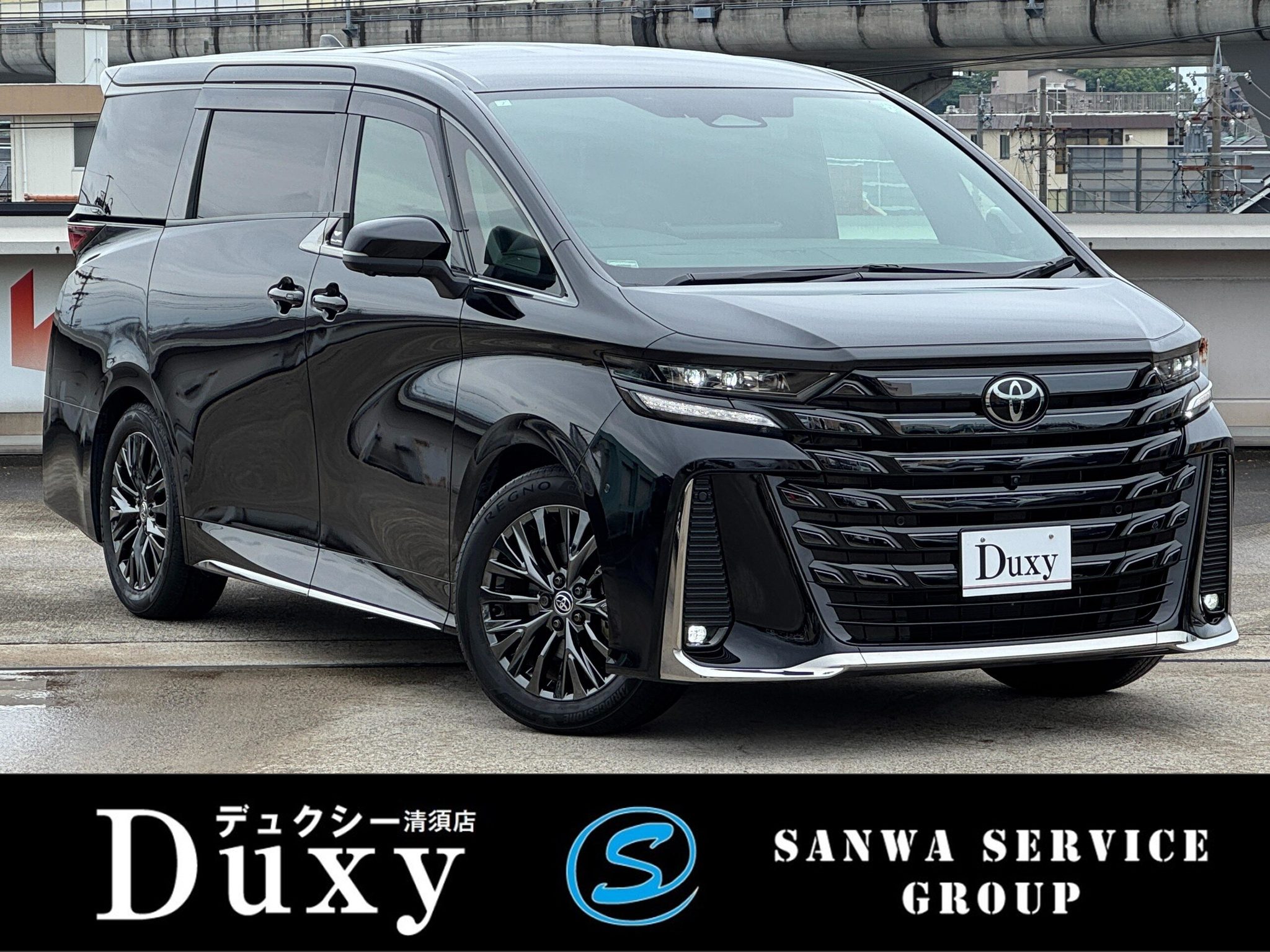 Toyota Vellfire 2023 — фото 1