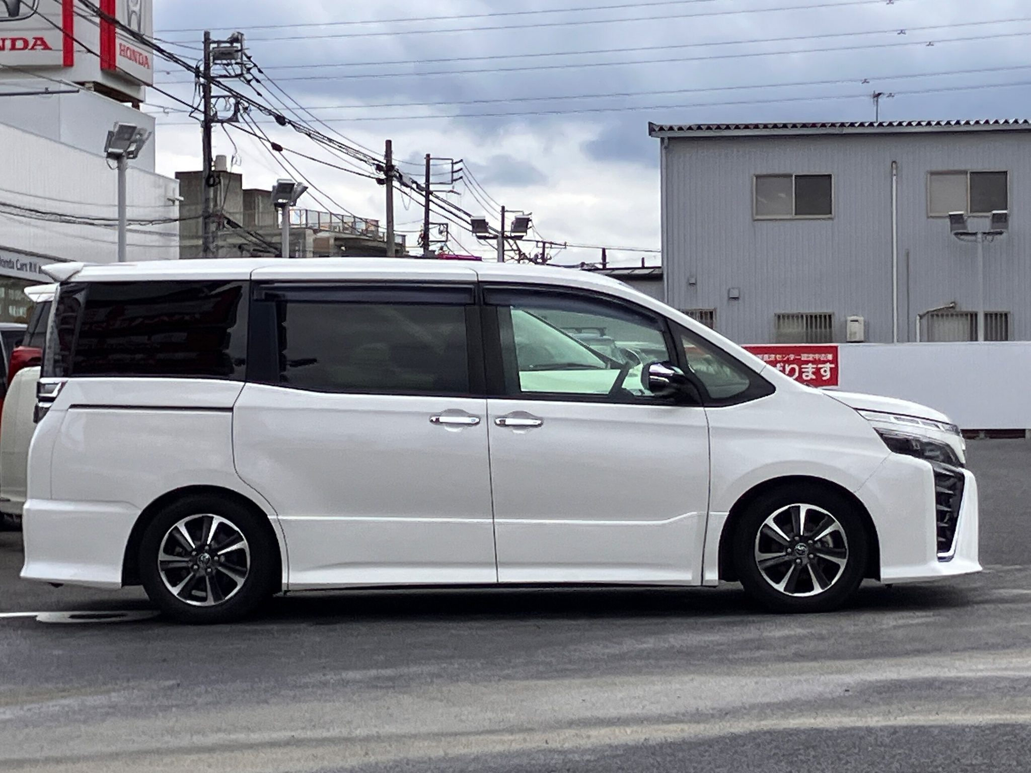 Toyota Voxy 2026 — миниатюра 6