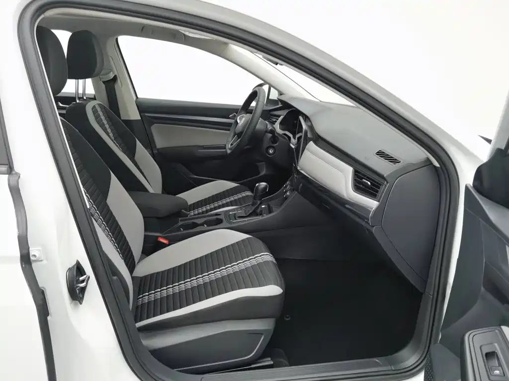 Volkswagen Bora 2022 — миниатюра 21