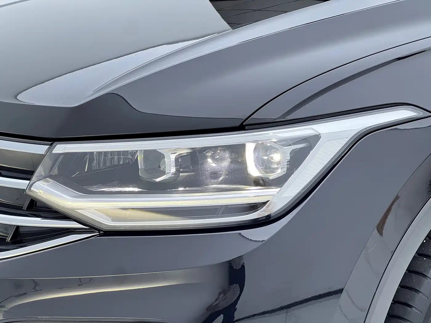 Volkswagen Tiguan L 2024 — миниатюра 20