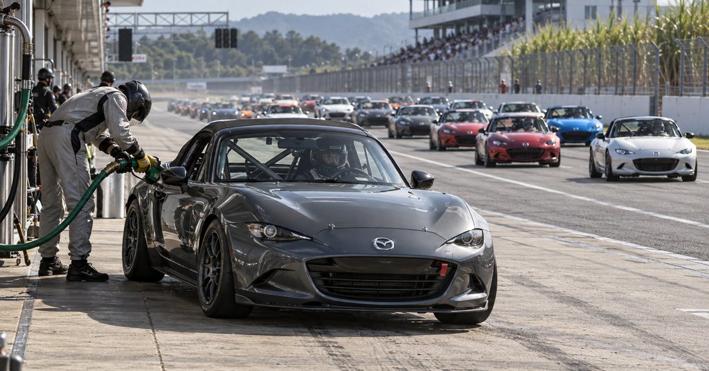Гонка Mazda Roadster: 20 машин перейдут на бензин E20